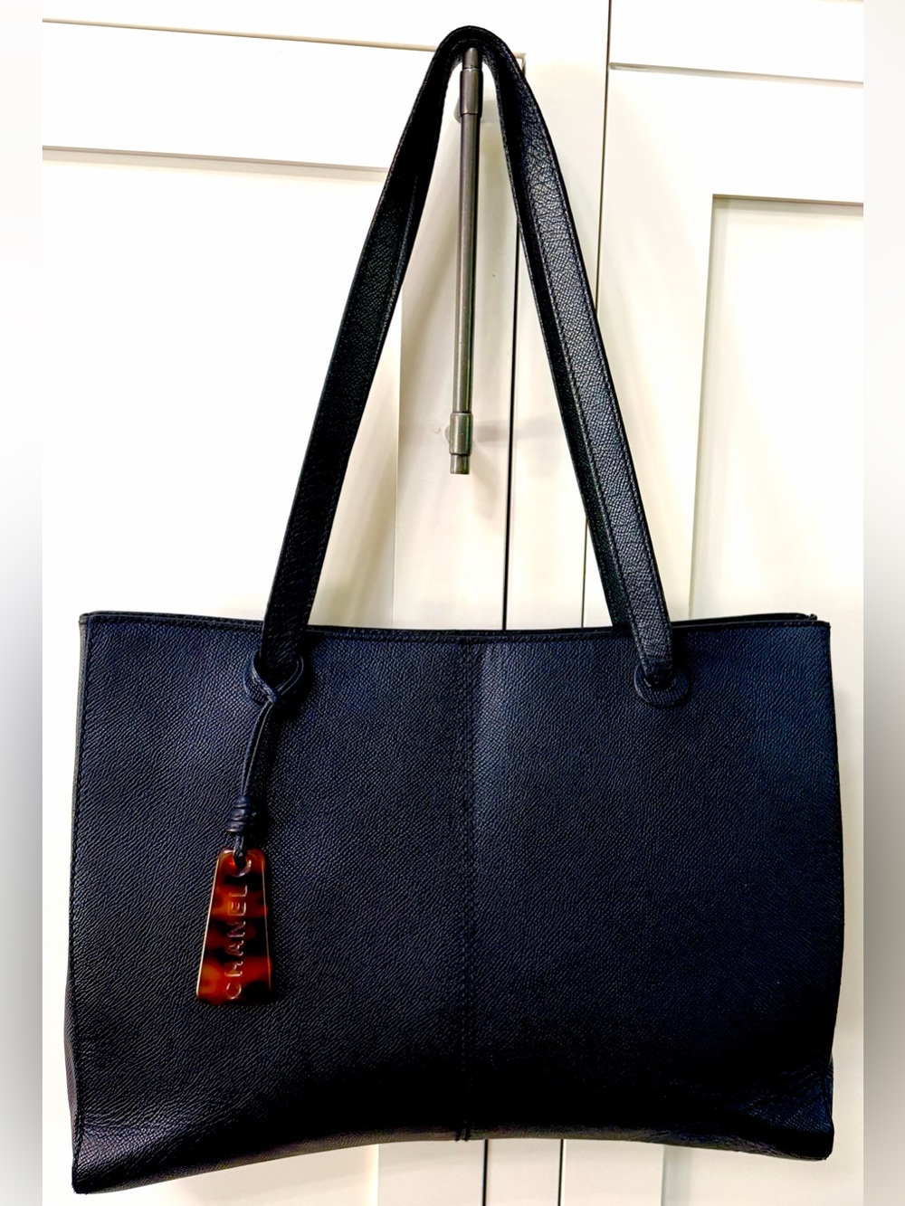 CHANEL Rare Vintage Black Caviar Tote Tortoiseshell Charm 5 Series